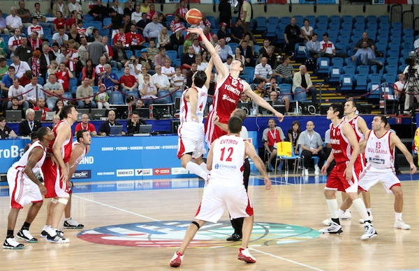 a basketball games